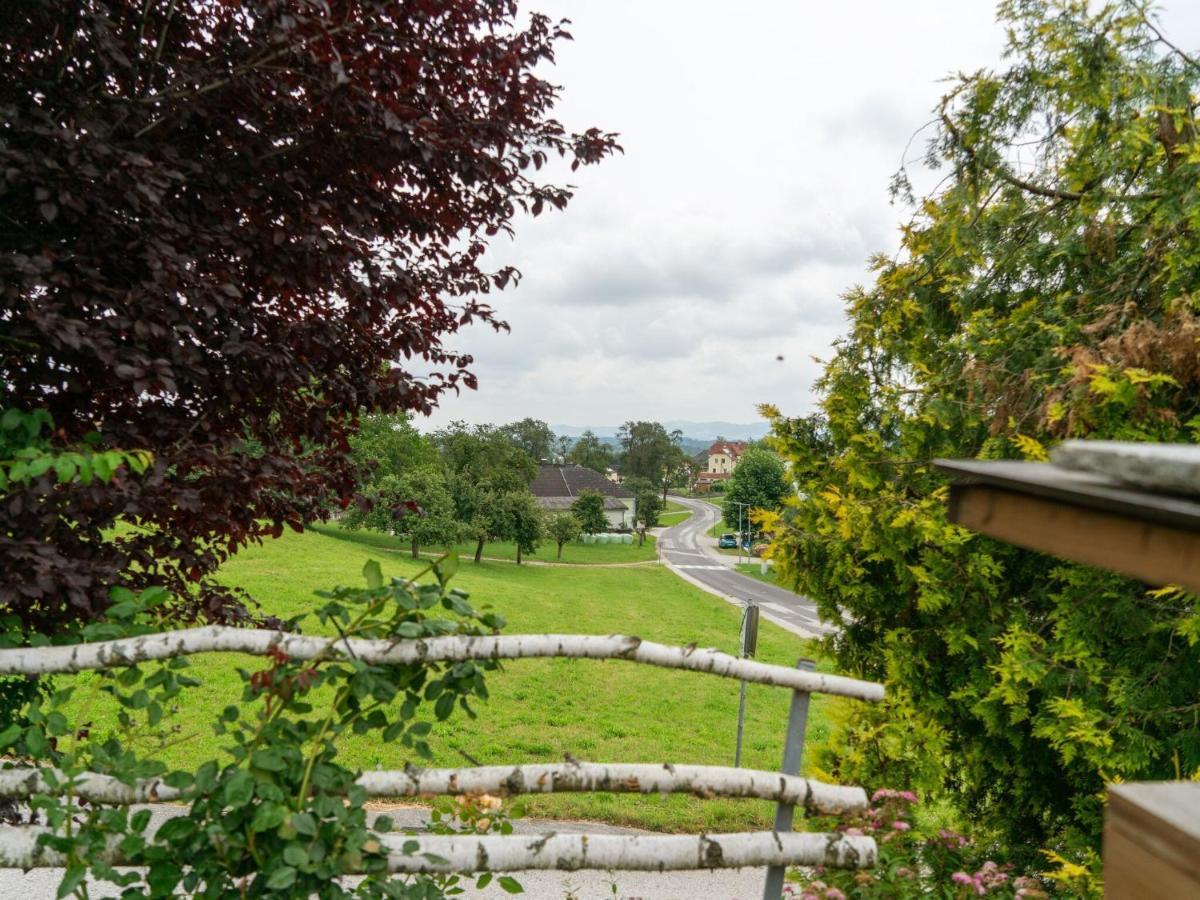 Cosy Apartment In Oed Hling With Garden Mauer bei Amstetten ภายนอก รูปภาพ